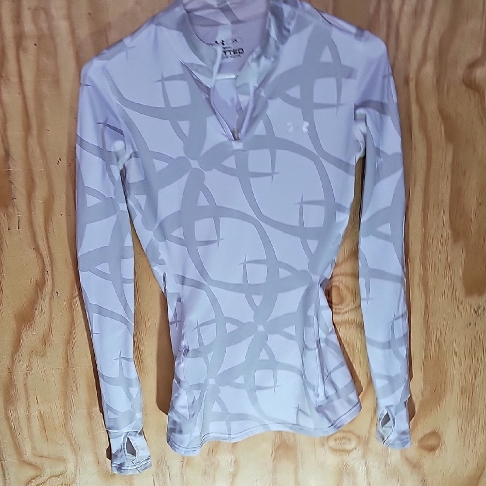 Under Armour Women's Gray Long Sleeve Top